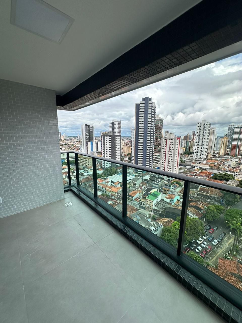 Imagem Apartamento com 2 Quartos à Venda ou Locação, 62 m²em Umarizal - Belém