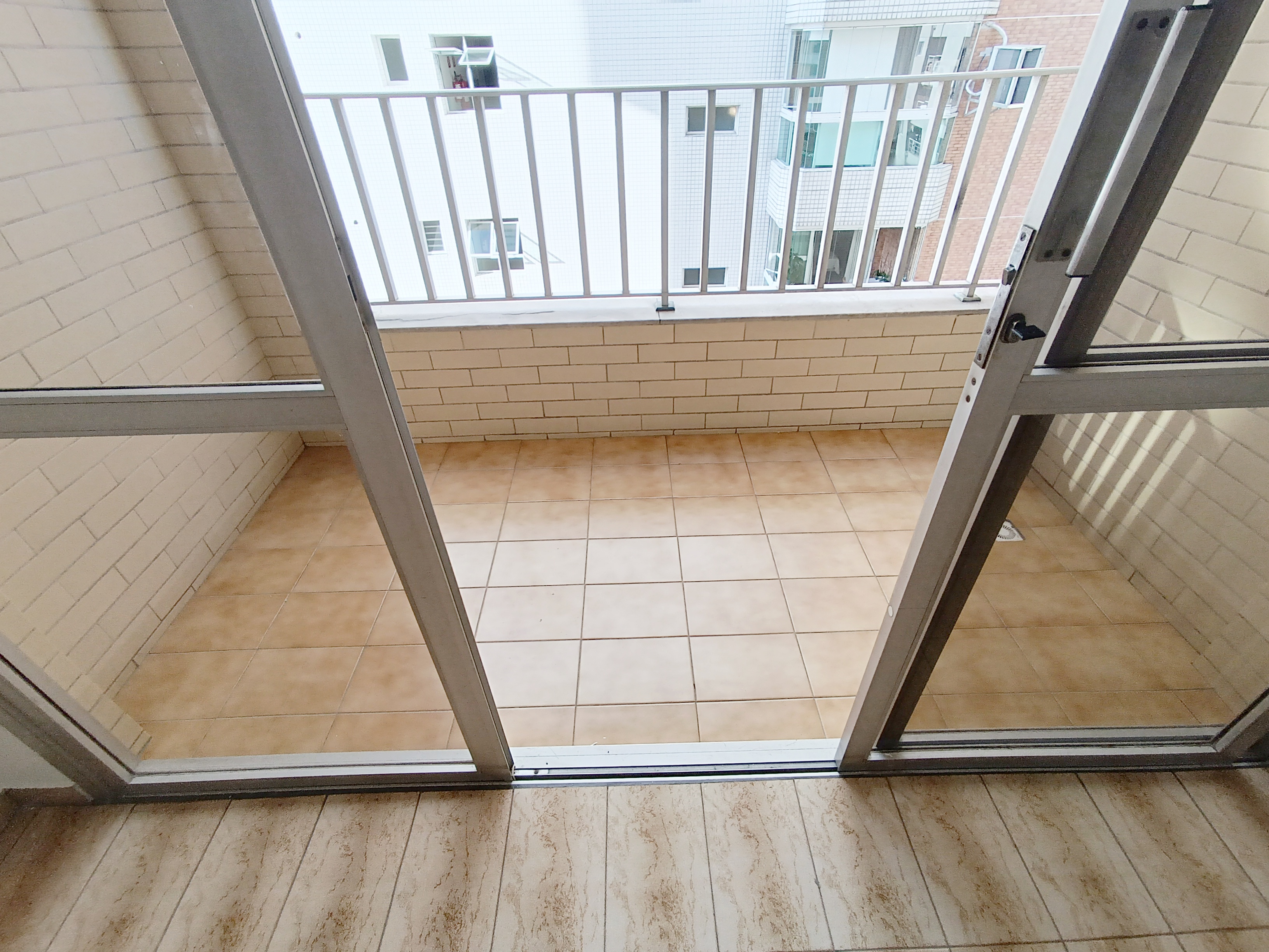 Imagem Apartamento com 2 Quartos para Alugar, 130 m² em Embaré - Santos