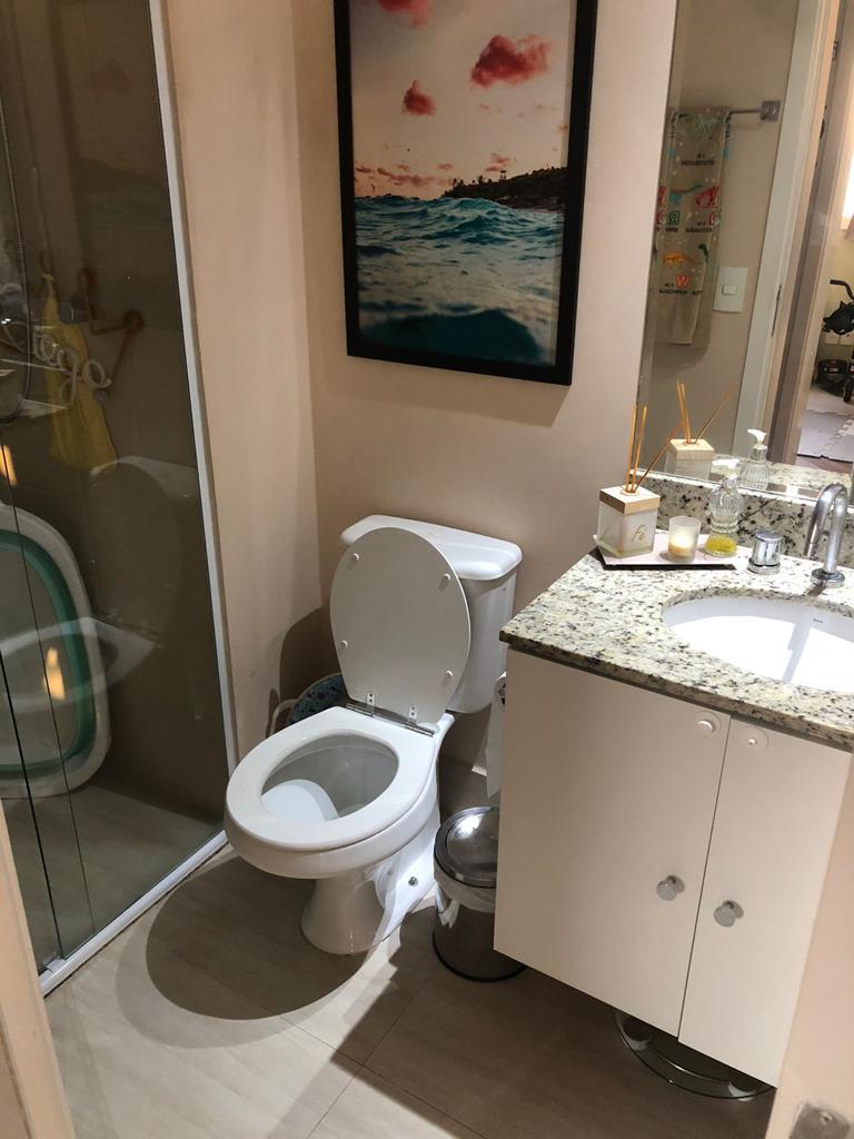 Imagem Apartamento com 2 Quartos à Venda, 69 m² em Vila Brasílio Machado - São Paulo