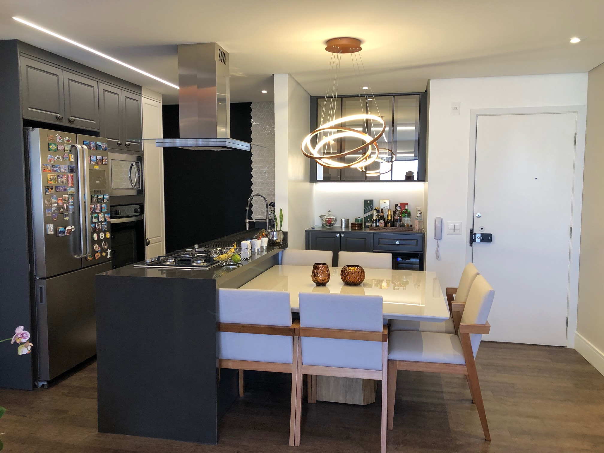 Imagem Flat com 3 Quartos à Venda ou Locação, 93 m²em Cerqueira César - São Paulo