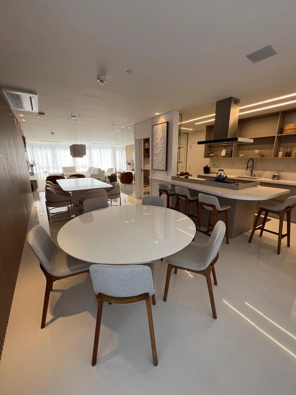 Imagem Apartamento com 4 Quartos à Venda, 265 m² em Centro - Balneário Camboriú