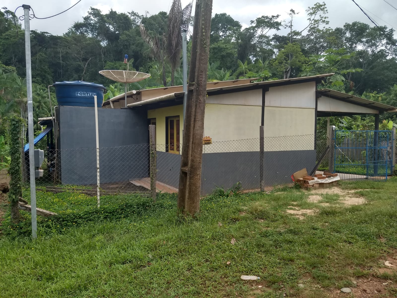 Imagem Terreno à Venda, 807 m²em Alter do Chão - Santarém