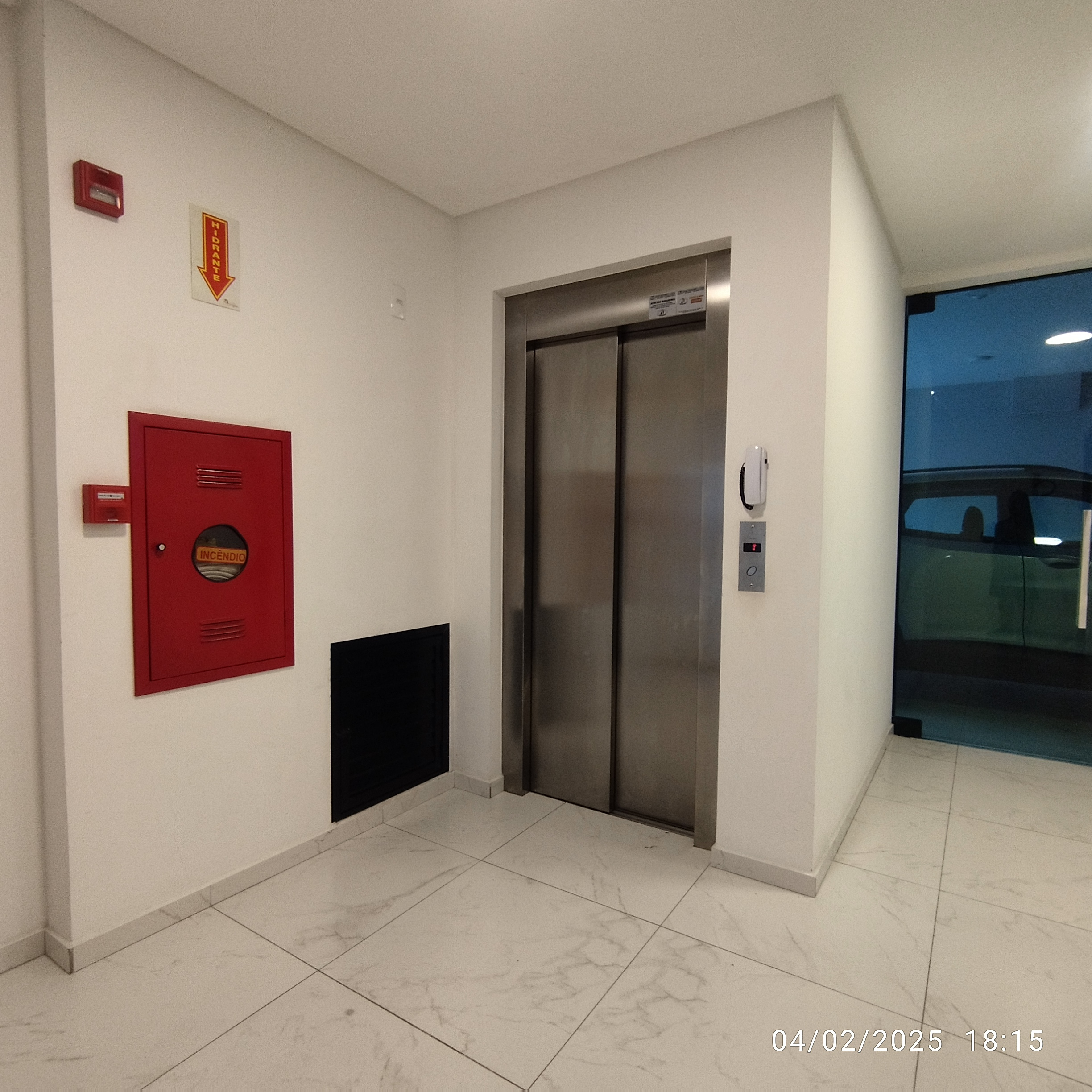 Foto do imóvel: Apartamento com 3 Quartos à Venda, 90 m² em Floresta - Joinville