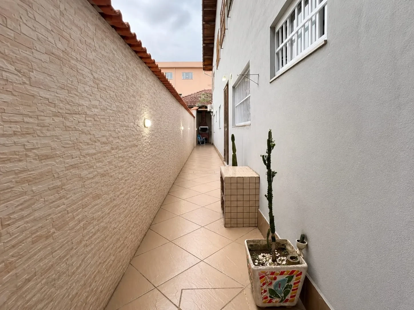 Imagem Casa com 3 Quartos à Venda, 72 m² em Jardim Casqueiro - Cubatão