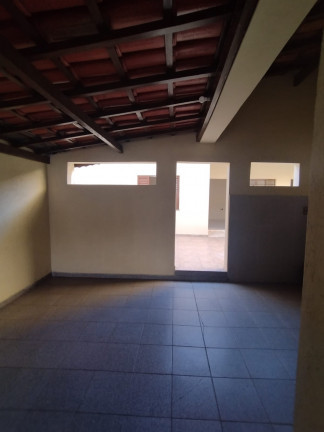 Casa com 3 Quartos à Venda, 217 m² em João XXIII - Vinhedo