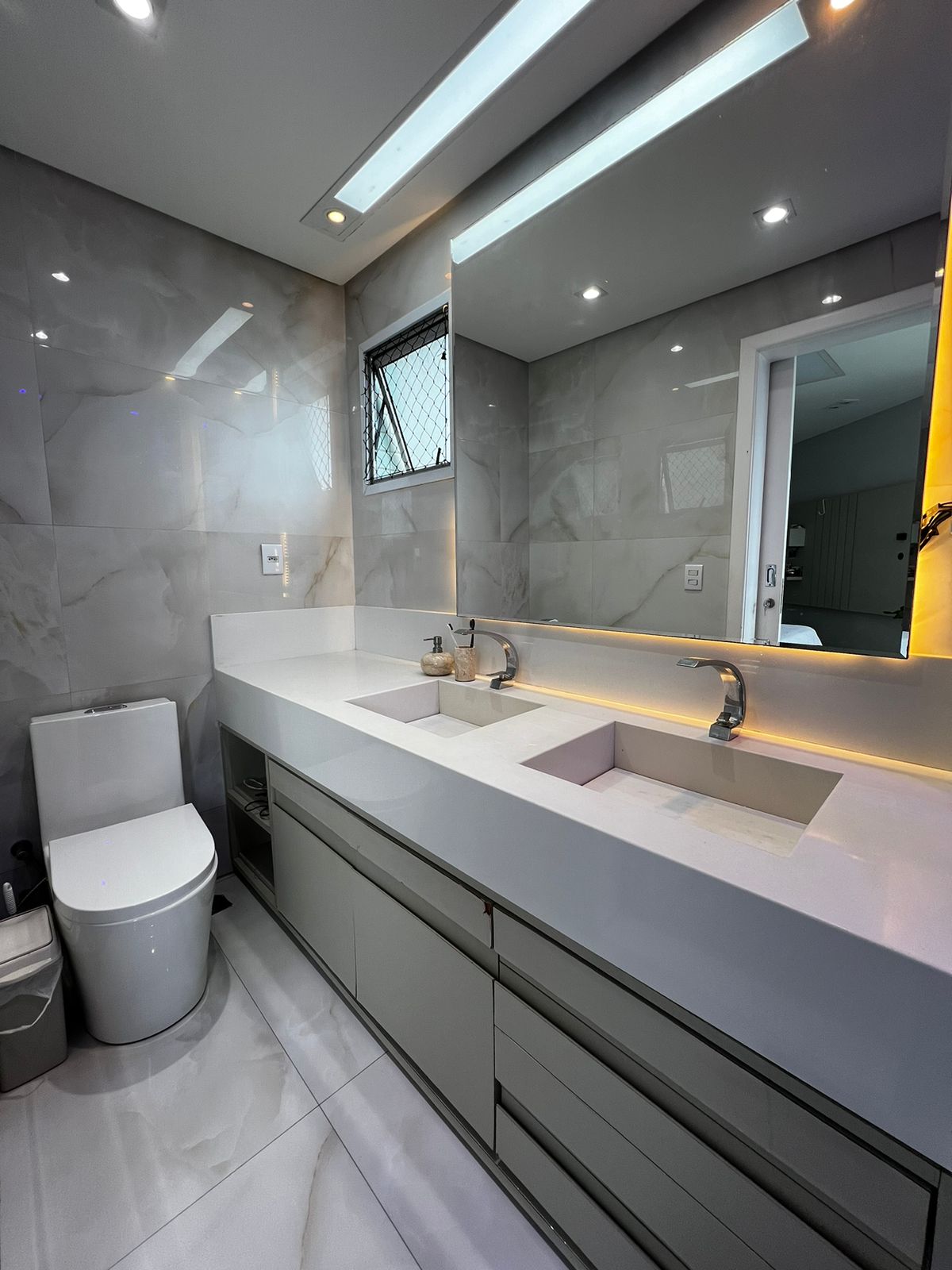 Imagem Apartamento com 3 Quartos à Venda, 123 m²em Praia de Itaparica - Vila Velha