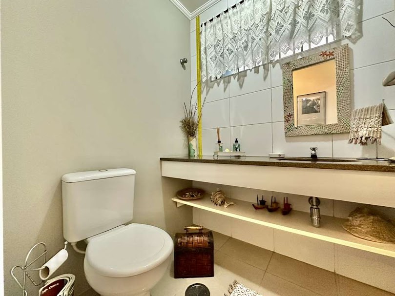 Foto do imóvel: Casa com 4 Quartos à Venda, 228 m² em Jardim Jussara - São Paulo