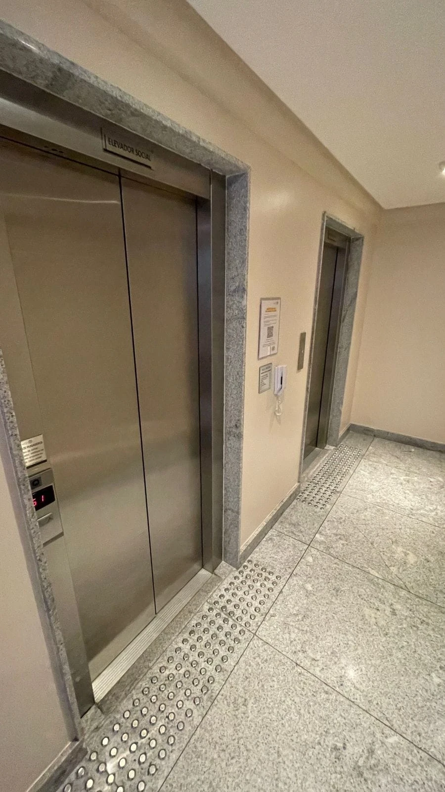 Imagem Apartamento com 3 Quartos à Venda, 83 m² em Pina - Recife