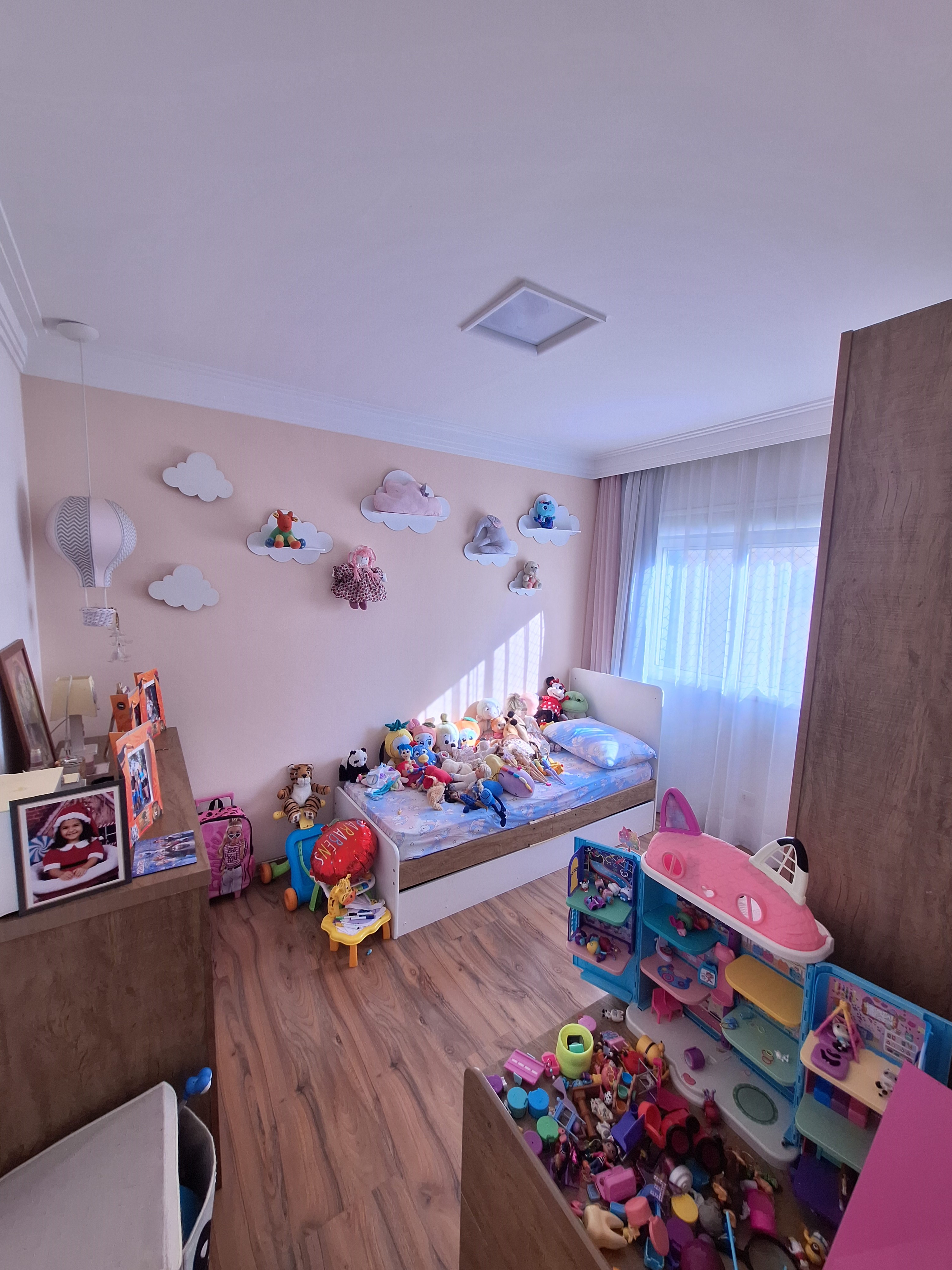 Imagem Apartamento com 3 Quartos à Venda, 94 m²em Jardim Tupanci - Barueri