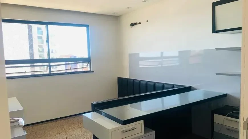 Foto do imóvel: Apartamento com 3 Quartos à Venda, 225 m² em Meireles - Fortaleza
