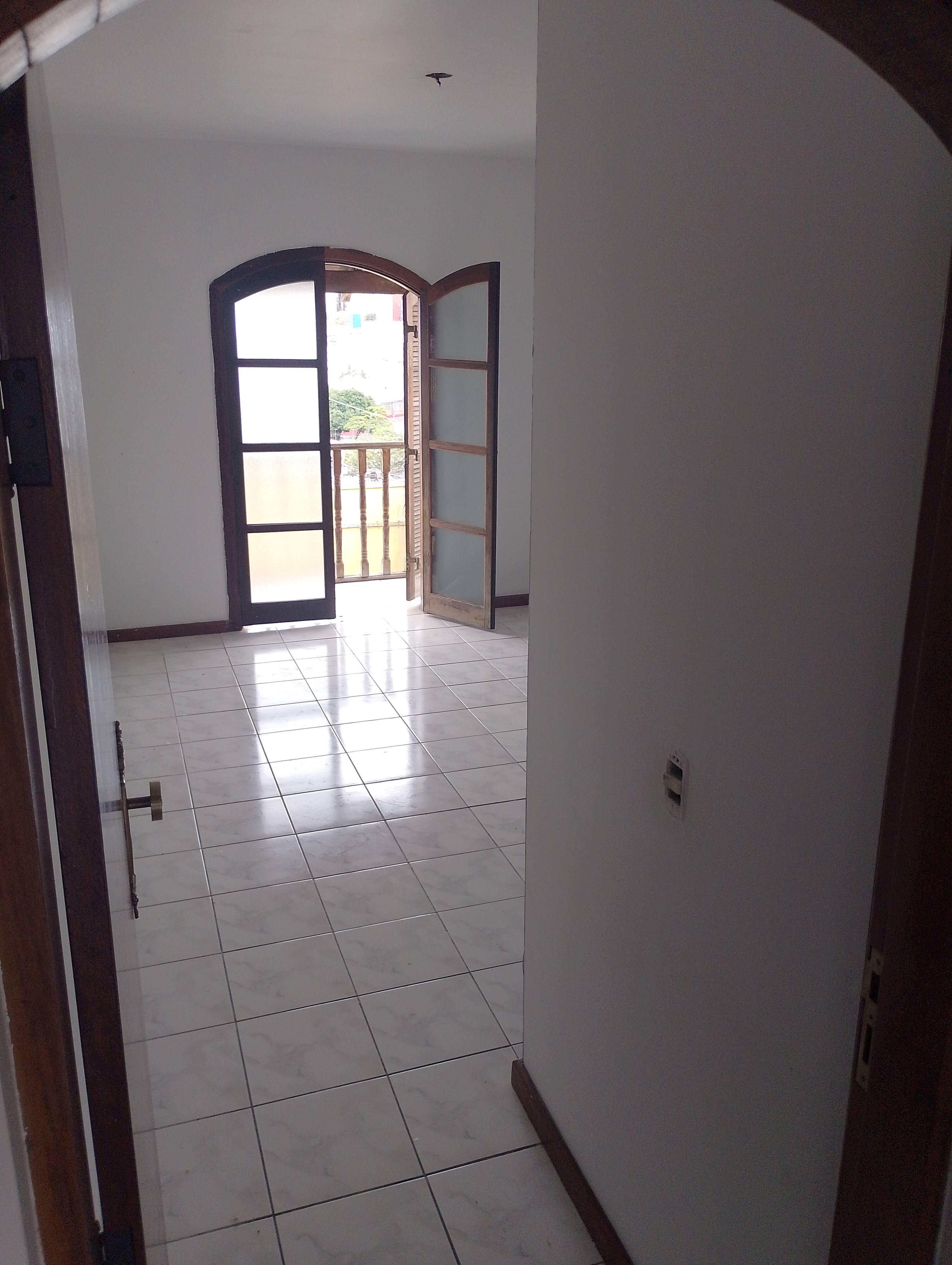Imagem Sobrado com 3 Quartos à Venda ou Locação, 300 m² em Vila Ipiranga - Mogi das Cruzes