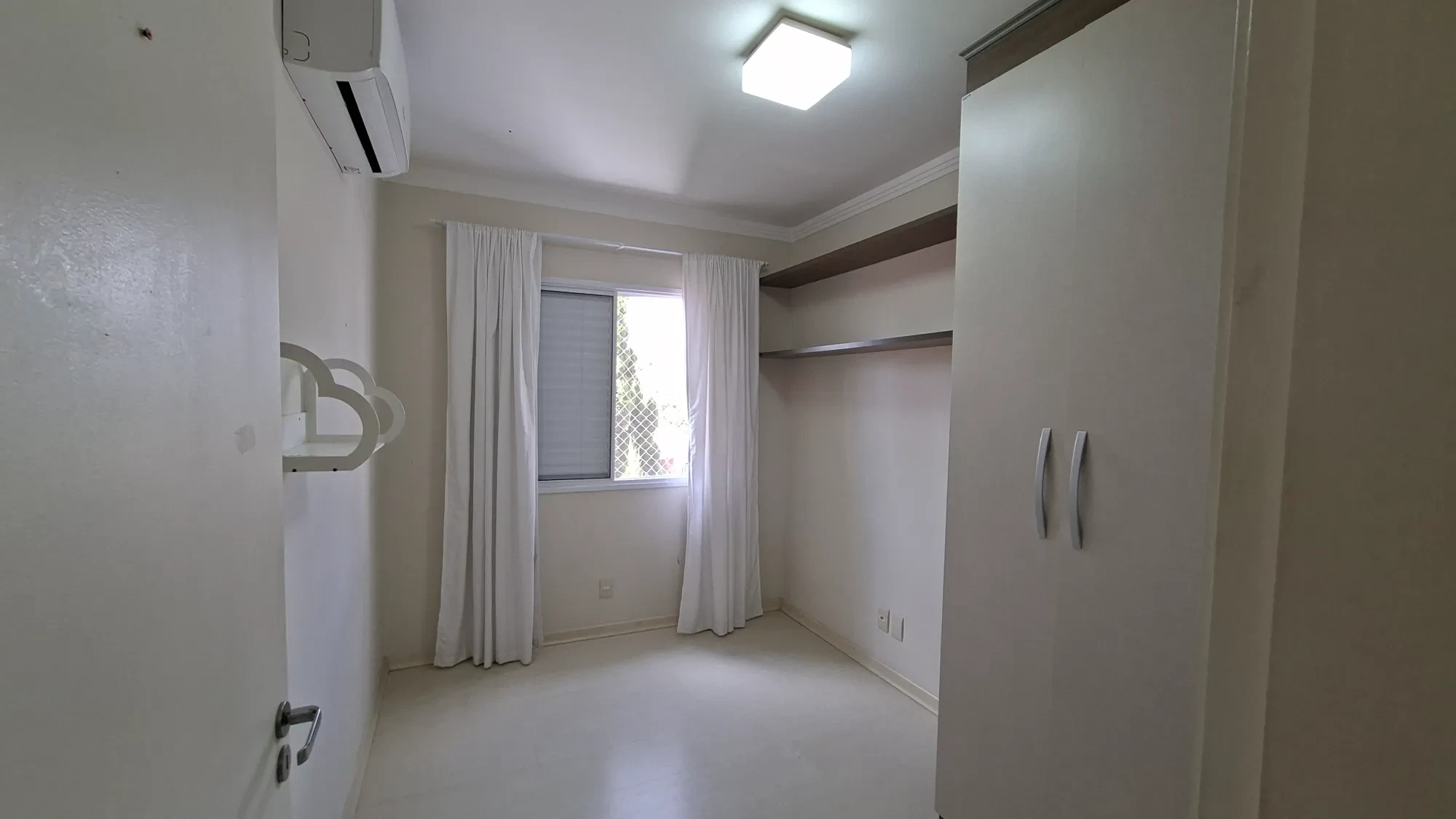 Imagem Casa de Condomínio com 2 Quartos à Venda, 150 m² em Vila Haro - Sorocaba