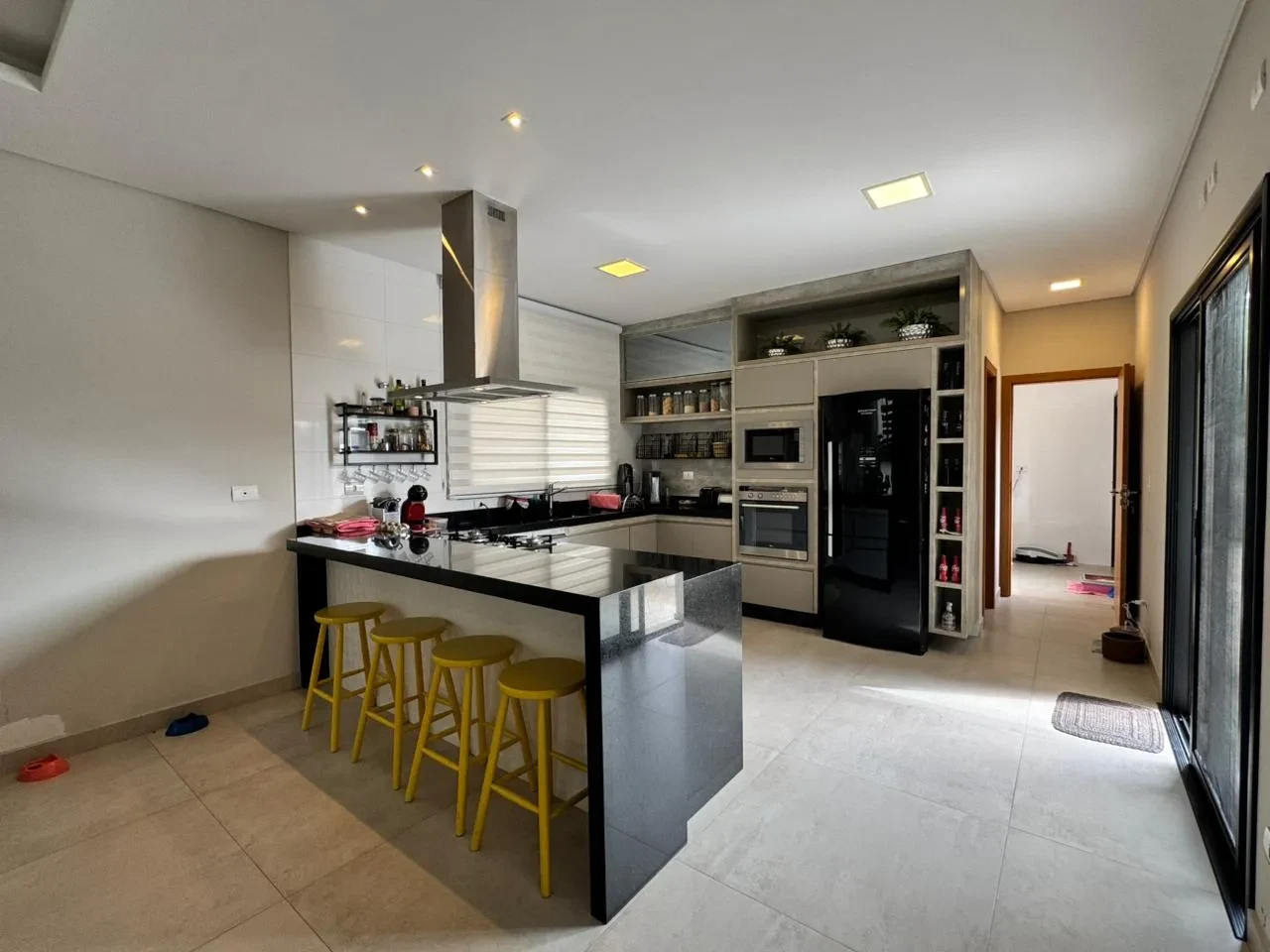 Foto do imóvel: Sobrado com 5 Quartos à Venda, 325 m² em Condomínio Residencial Monaco - São José dos Campos