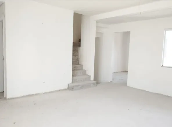 Imagem Sobrado com 3 Quartos à Venda, 209 m² em Campo Comprido - Curitiba