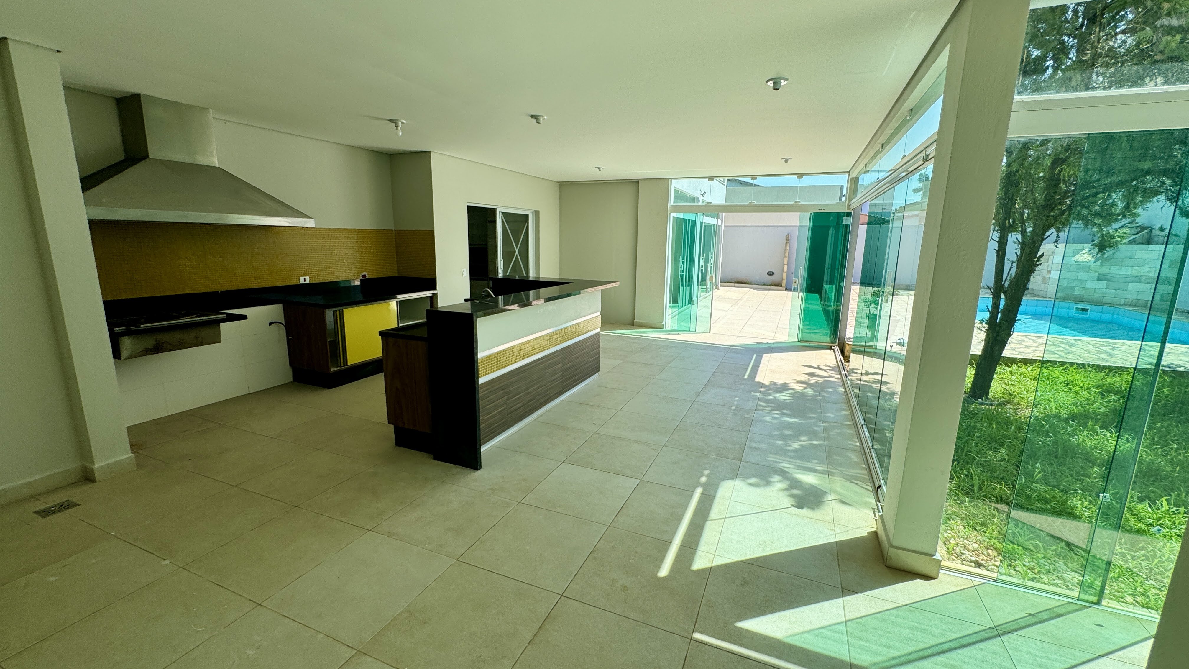 Imagem Sobrado com 8 Quartos à Venda, 152 m²em Cibratel - Itanhaém