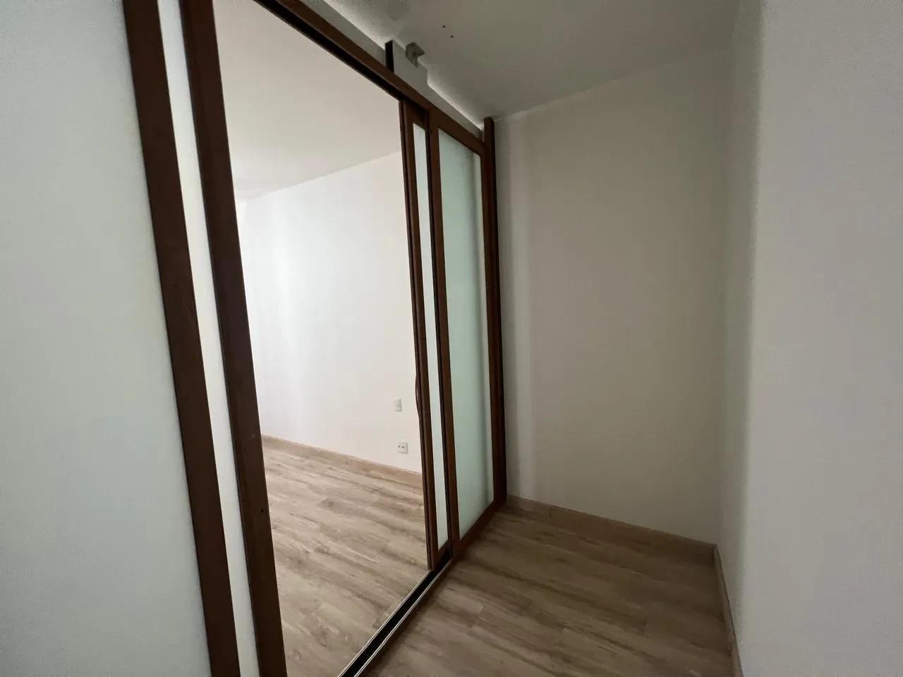 Imagem Apartamento com 2 Quartos à Venda, 98 metros em Gonzaga - Santos