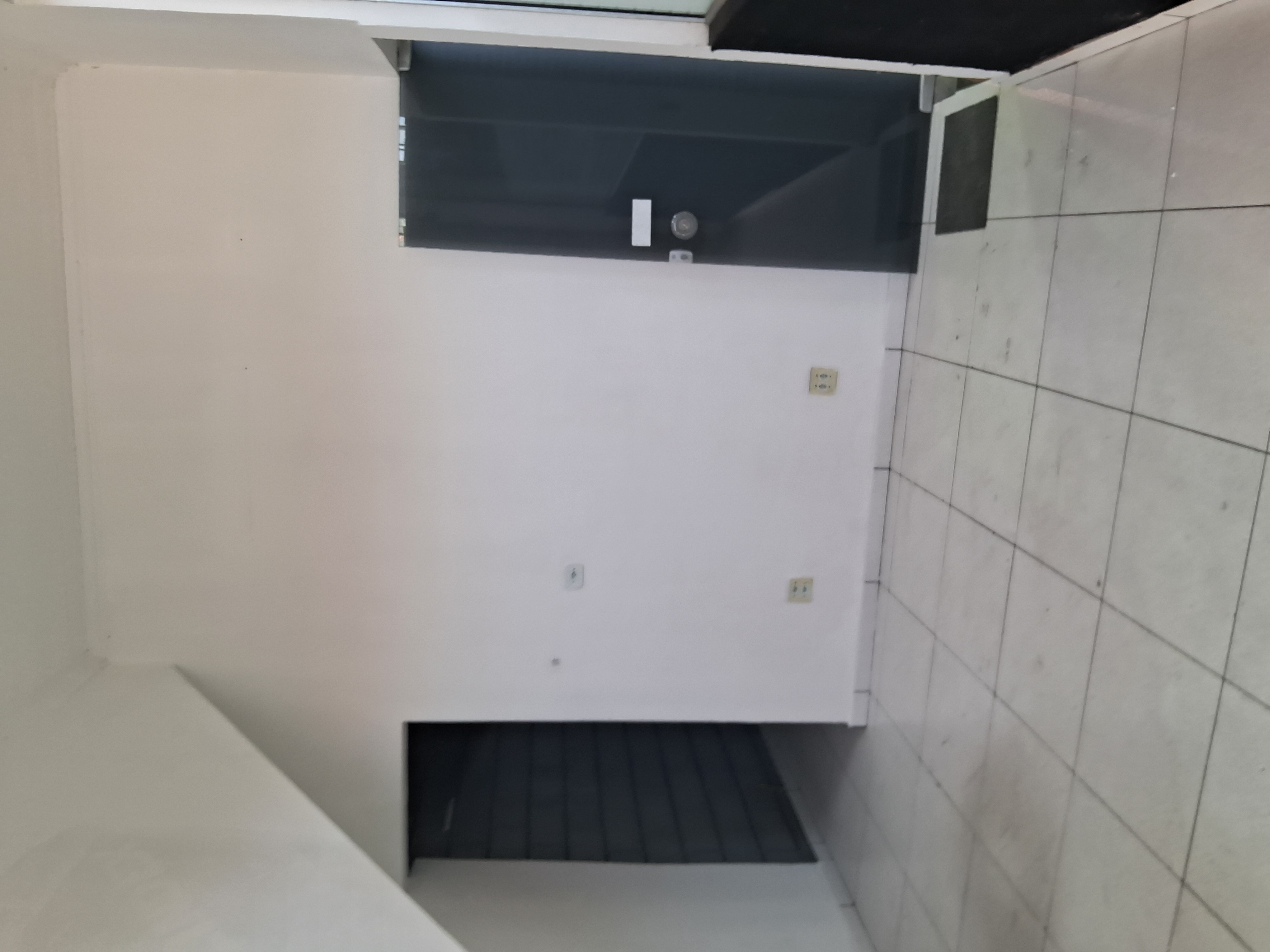 Foto do imóvel: Galpão à Venda, 256 m² em Rochdale - Osasco