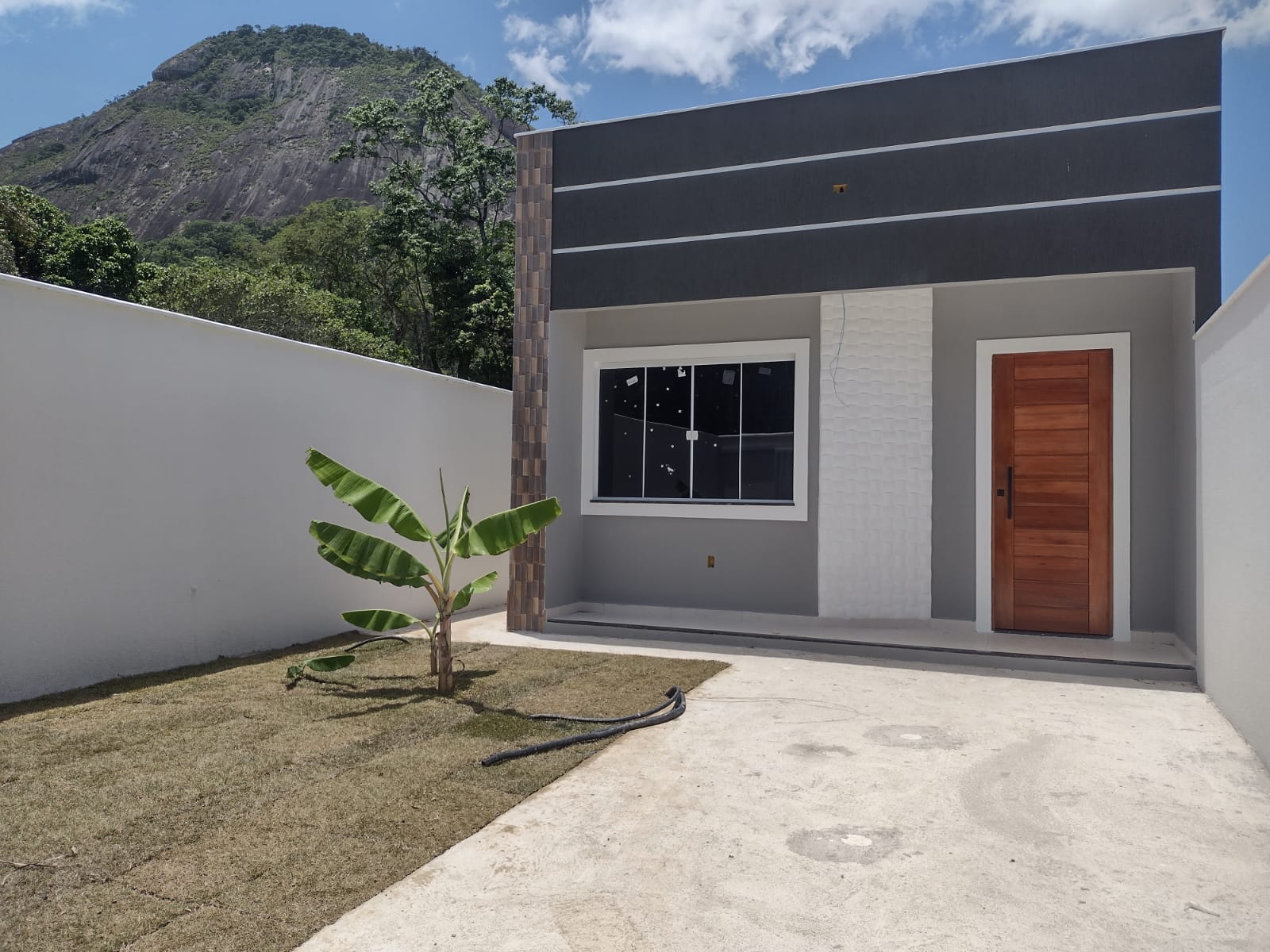 Casa com 2 Quartos à Venda, 69 m²em INOA - MARICA