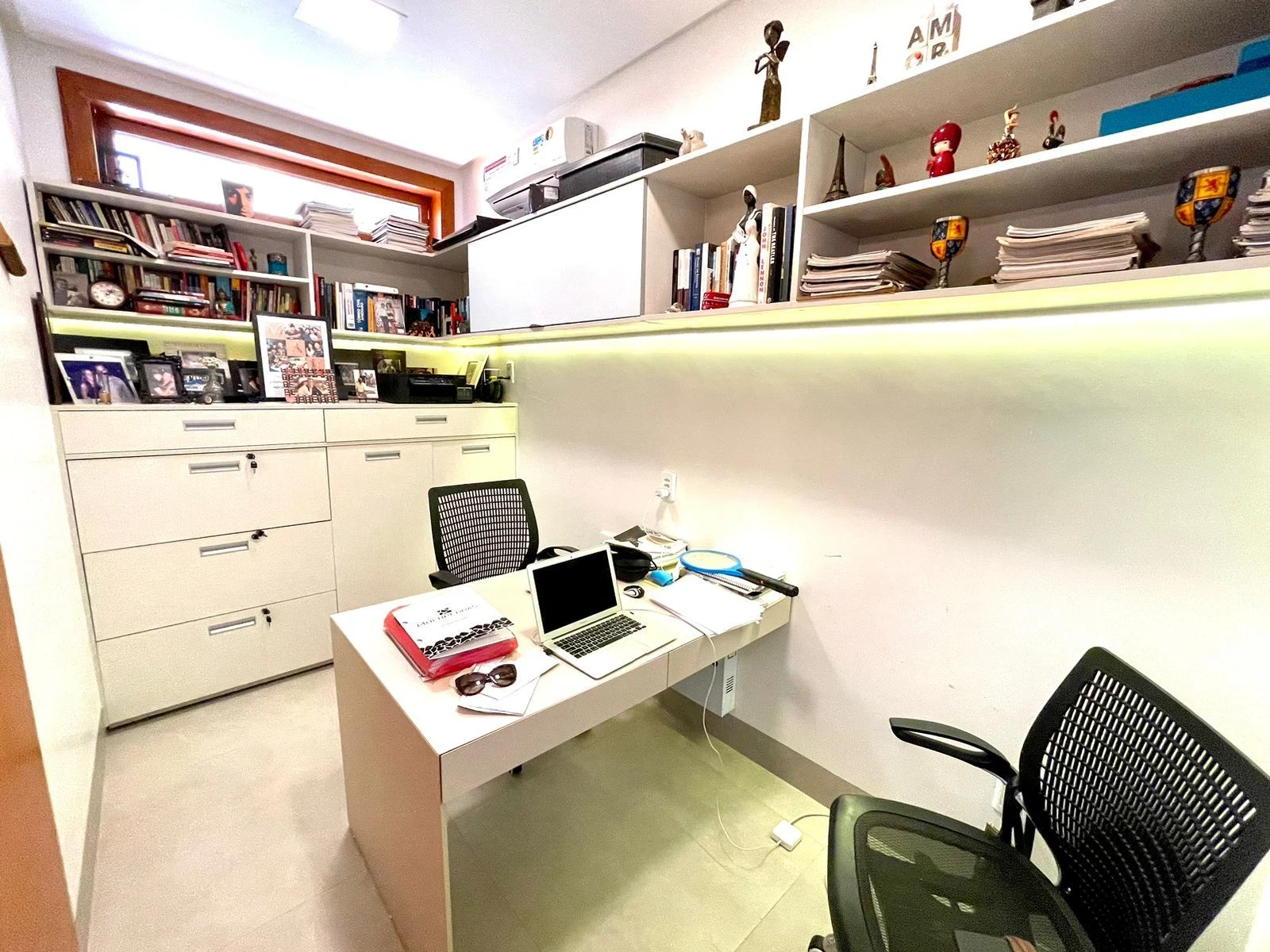 Imagem Casa de Condomínio com 4 Quartos para Alugar, 250 m² em Jardins Munique - Goiânia