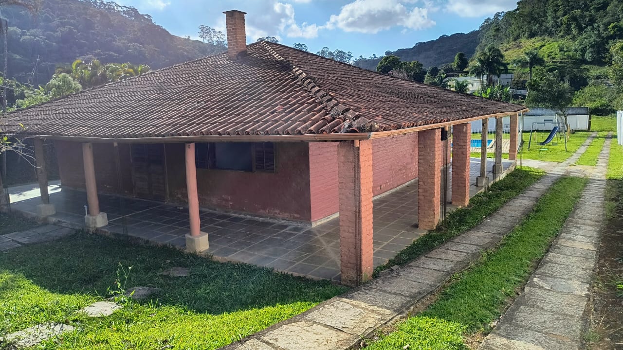 Foto do imóvel: Chácara com 2 Quartos à Venda, 2.828 m² em Recanto dos Lagos - Juiz de Fora