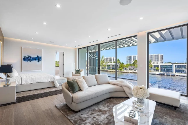 Imagem Casa de Condomínio com 6 Quartos à Venda, 900 m²em Lapa de Baixo - São Paulo