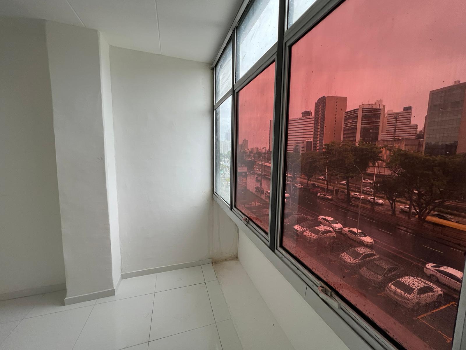Imagem Sala Comercial à Venda, 30 m²em Itaigara - Salvador