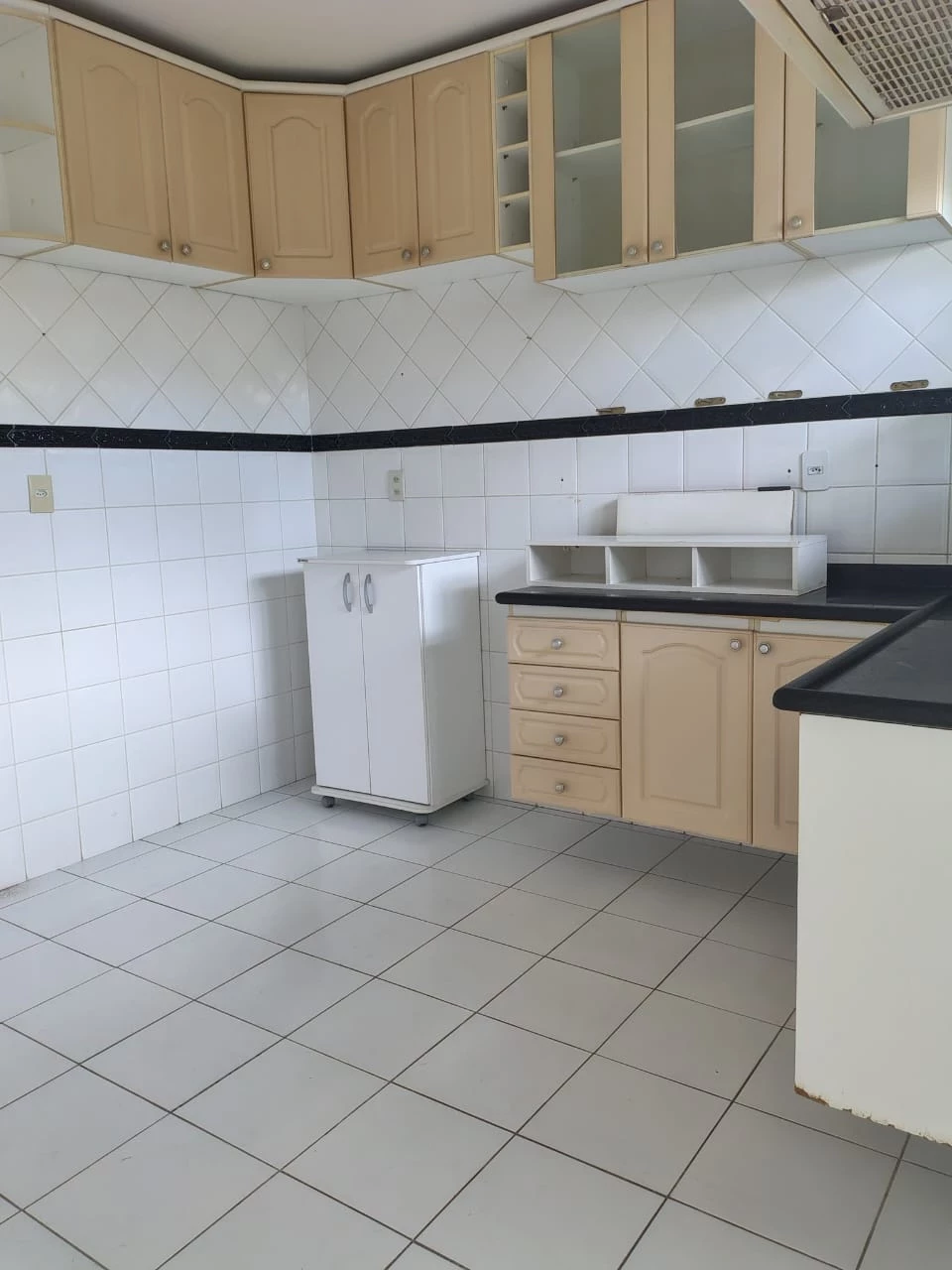 Foto do imóvel: Casa de Condomínio com 4 Quartos à Venda, 180 m² em Stella Maris - Salvador