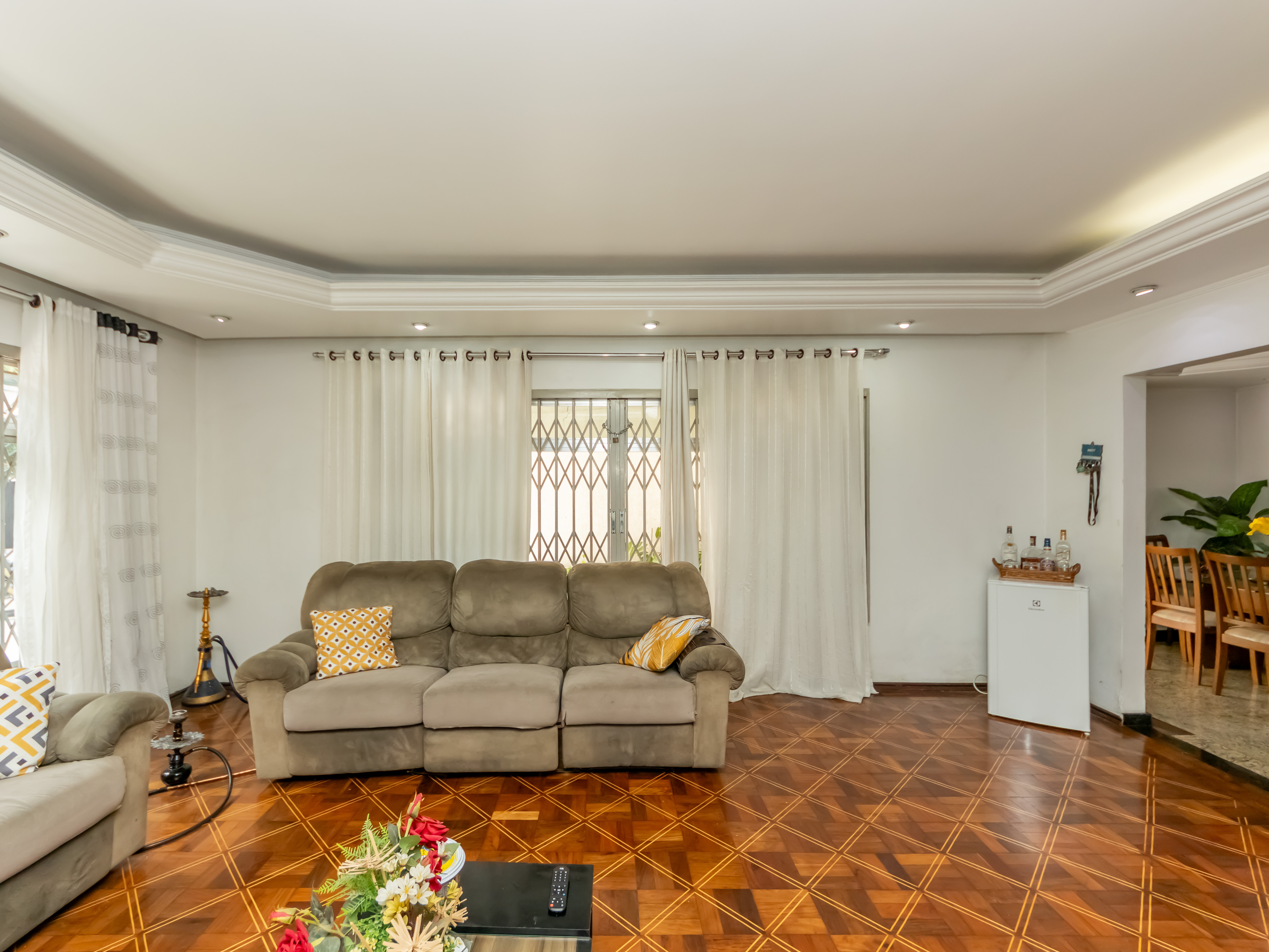 Foto do imóvel: Sobrado com 3 Quartos à Venda, 300 m² em Vila Lúcia Elvira - São Paulo