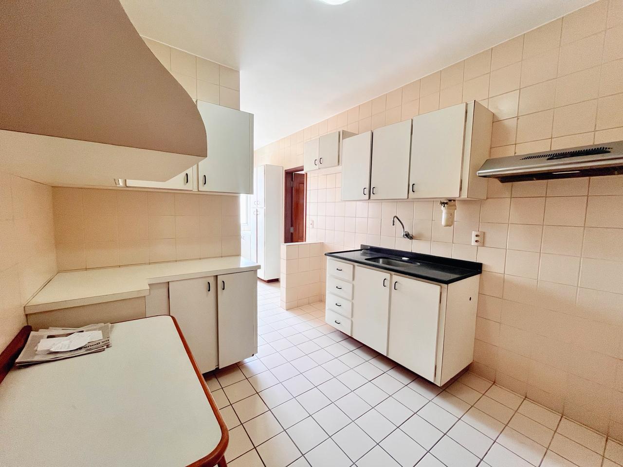 Foto do imóvel: Apartamento com 3 Quartos para Alugar, 100 m² em Pedreira - Belém