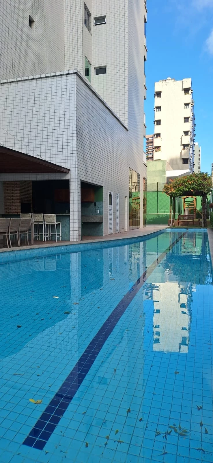 Imagem Apartamento com 2 Quartos à Venda, 62 m² em Meireles - Fortaleza
