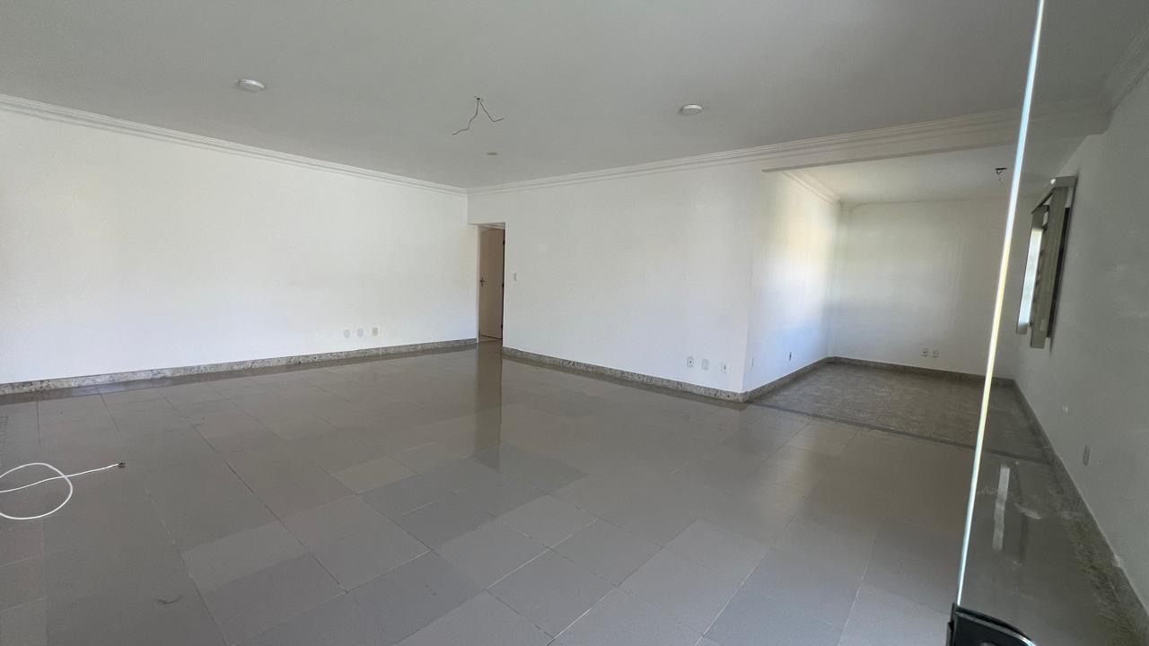 Imagem Casa com 3 Quartos para Alugar, 200 m²em Buraquinho - Lauro de Freitas