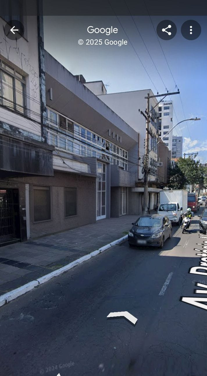 Imóvel Comercial à Venda, 1.152 m² em Petrópolis - Porto Alegre