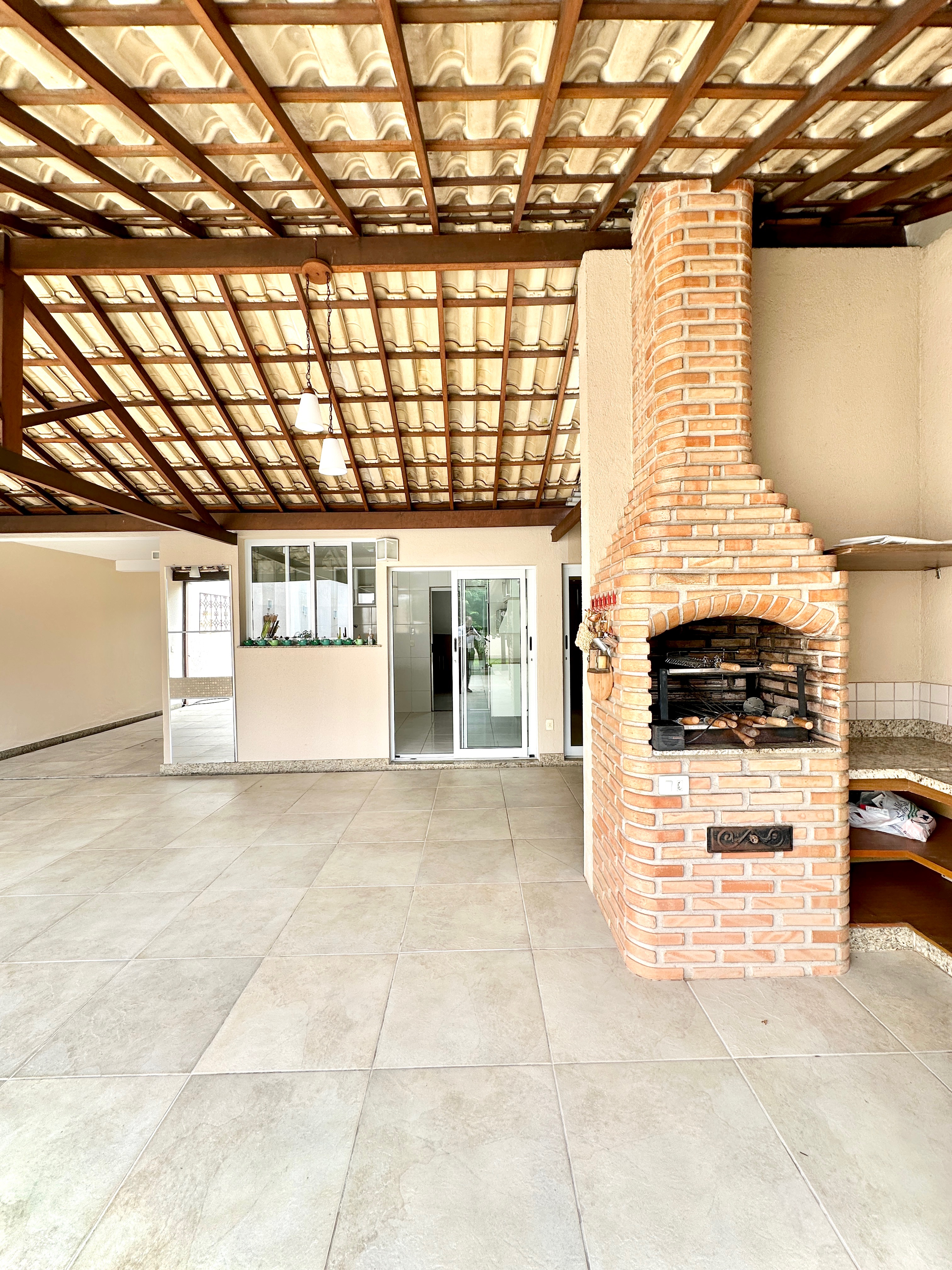 Imagem Casa com 4 Quartos à Venda, 360 m²em Itapoã - Belo Horizonte