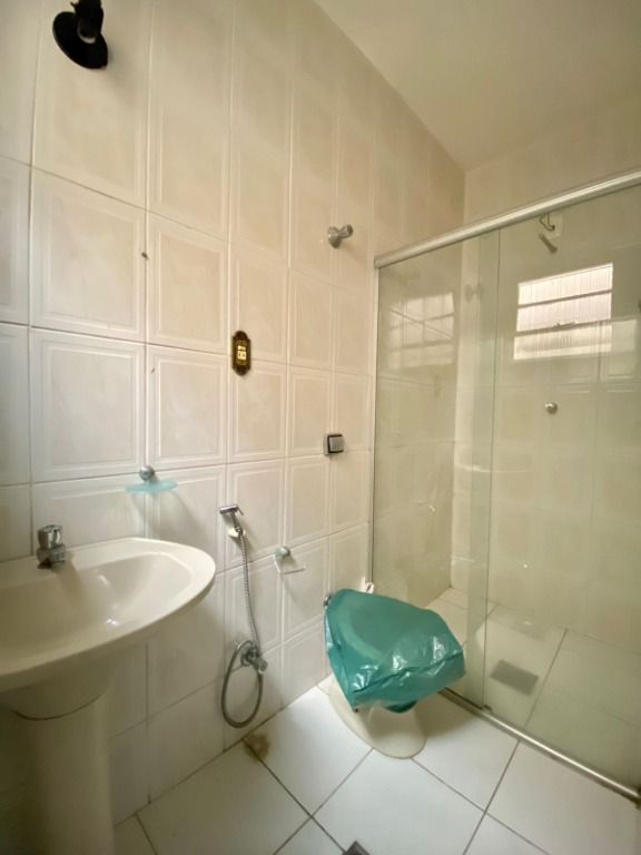 Foto do imóvel: Casa com 2 Quartos à Venda, 110 m² em Planalto - Belo Horizonte