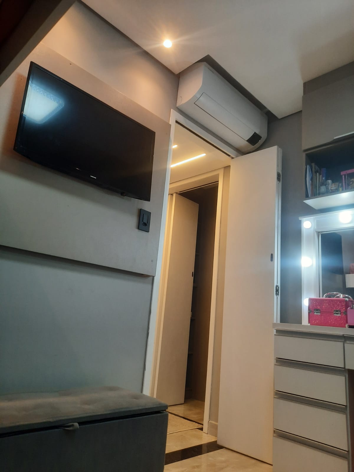 Imagem Apartamento com 2 Quartos à Venda ou Temporada, 49 m²em Vila Sílvia - São Paulo