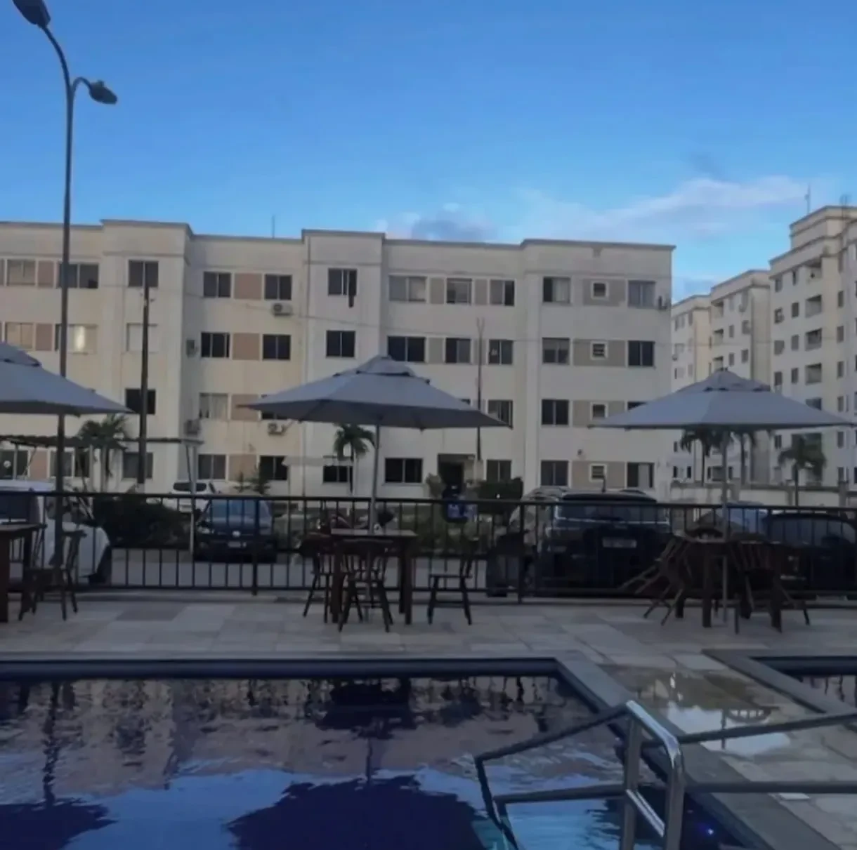 Imagem Apartamento com 2 Quartos à Venda, 45 m² em Pajuçara - Natal