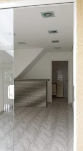 Imagem Sobrado com 2 Quartos para Alugar, 130 m²em Vila Mascote - São Paulo