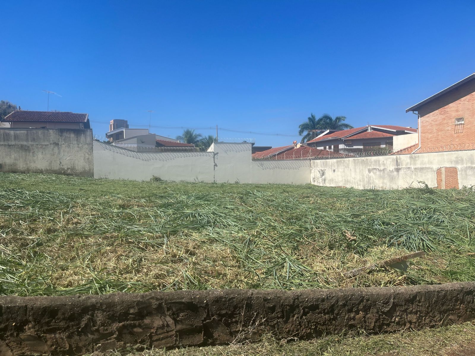 Imagem Terreno à Venda, 350 metro em Vila Ana Maria - Ribeirão Preto