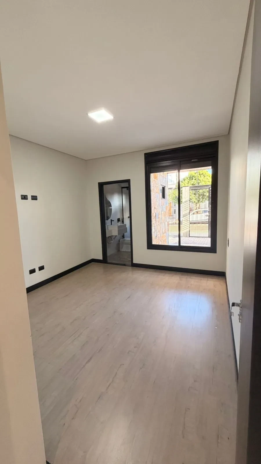 Imagem Casa com 3 Quartos à Venda, 100 m² em Ecovalley Ecologic City - Sarandi