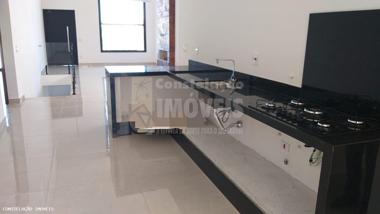 Imagem Casa de Condomínio com 3 Quartos à Venda, 182 m²em Condomínio Villa Real de Bragança - Bragança Paulista