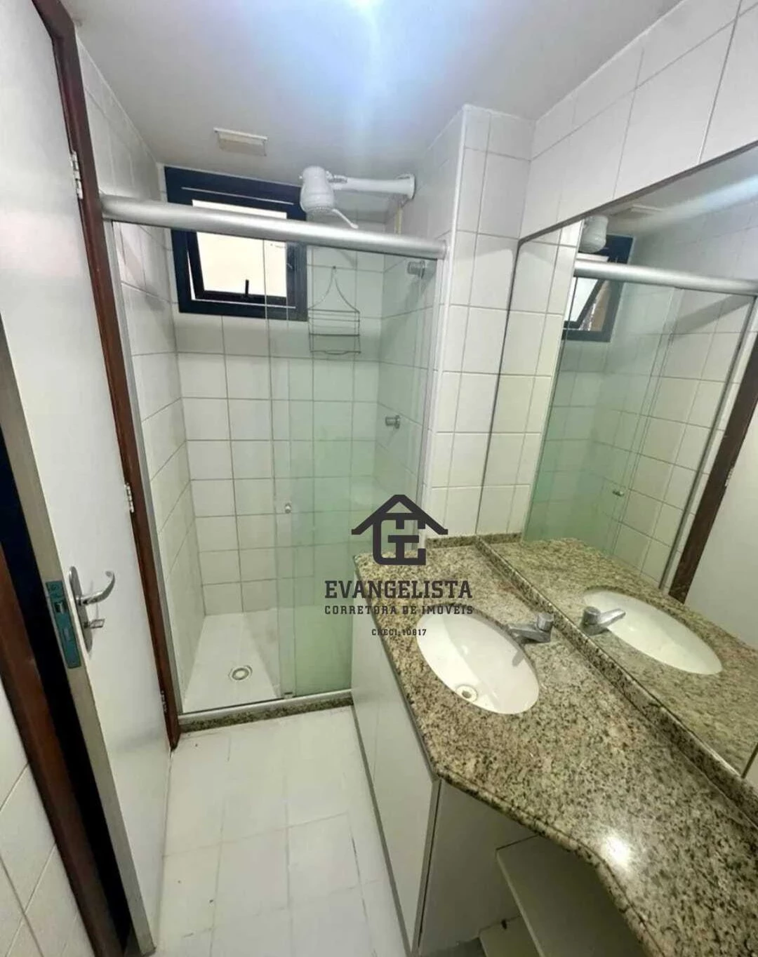 Imagem Apartamento com 2 Quartos à Venda, 60 m² em Pituba - Salvador