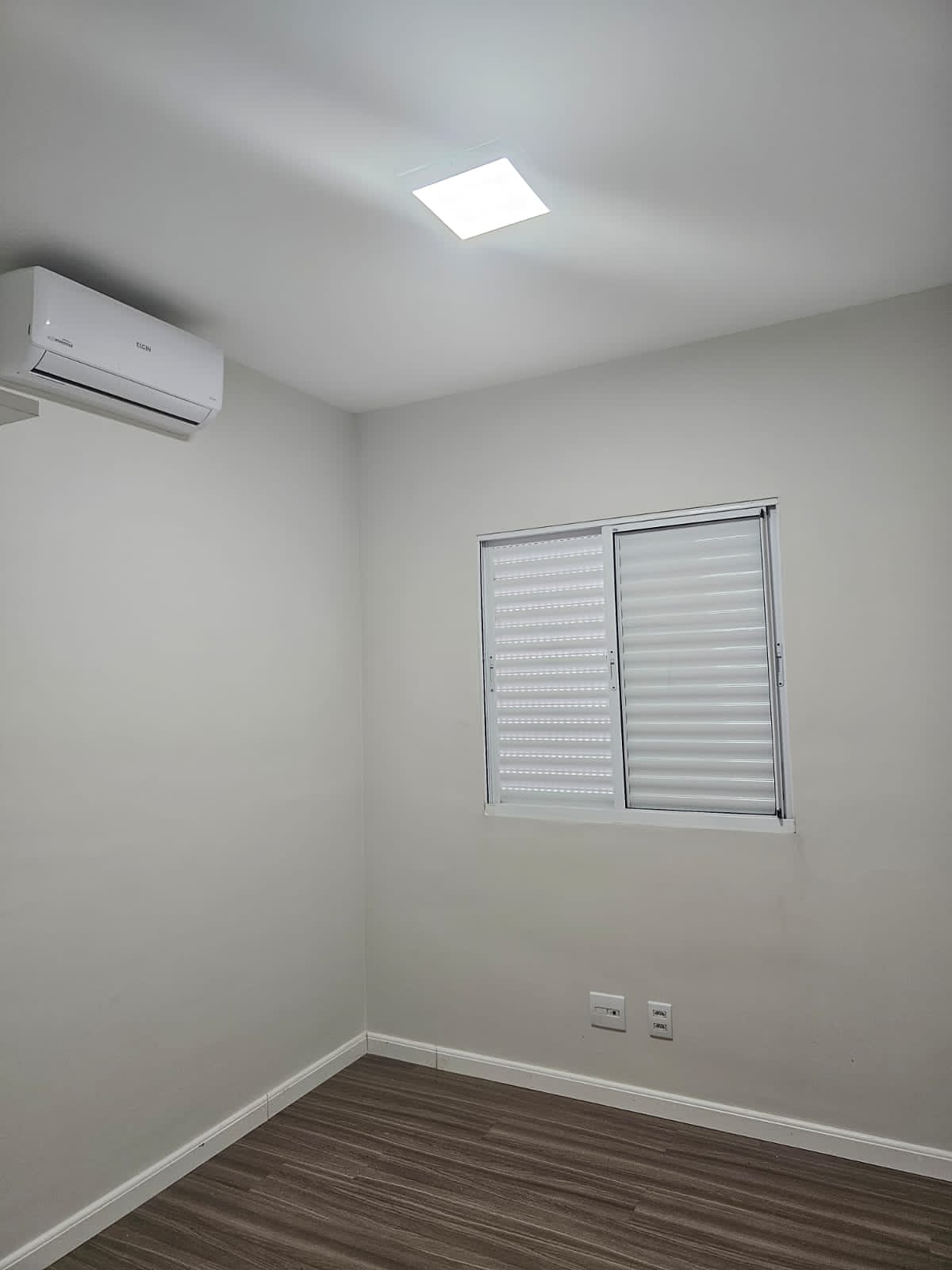 Imagem Sobrado com 3 Quartos para Alugar, 82 m²em Taboão - São Roque
