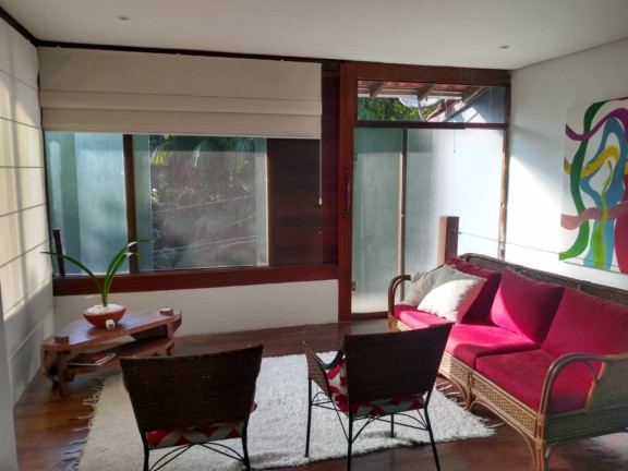 Imagem Sobrado com 3 Quartos à Venda, 480 m² em Felix - Ubatuba