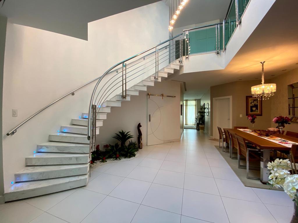 Foto do imóvel: Casa de Condomínio com 6 Quartos à Venda, 700 m² em Barra da Tijuca - Rio de Janeiro