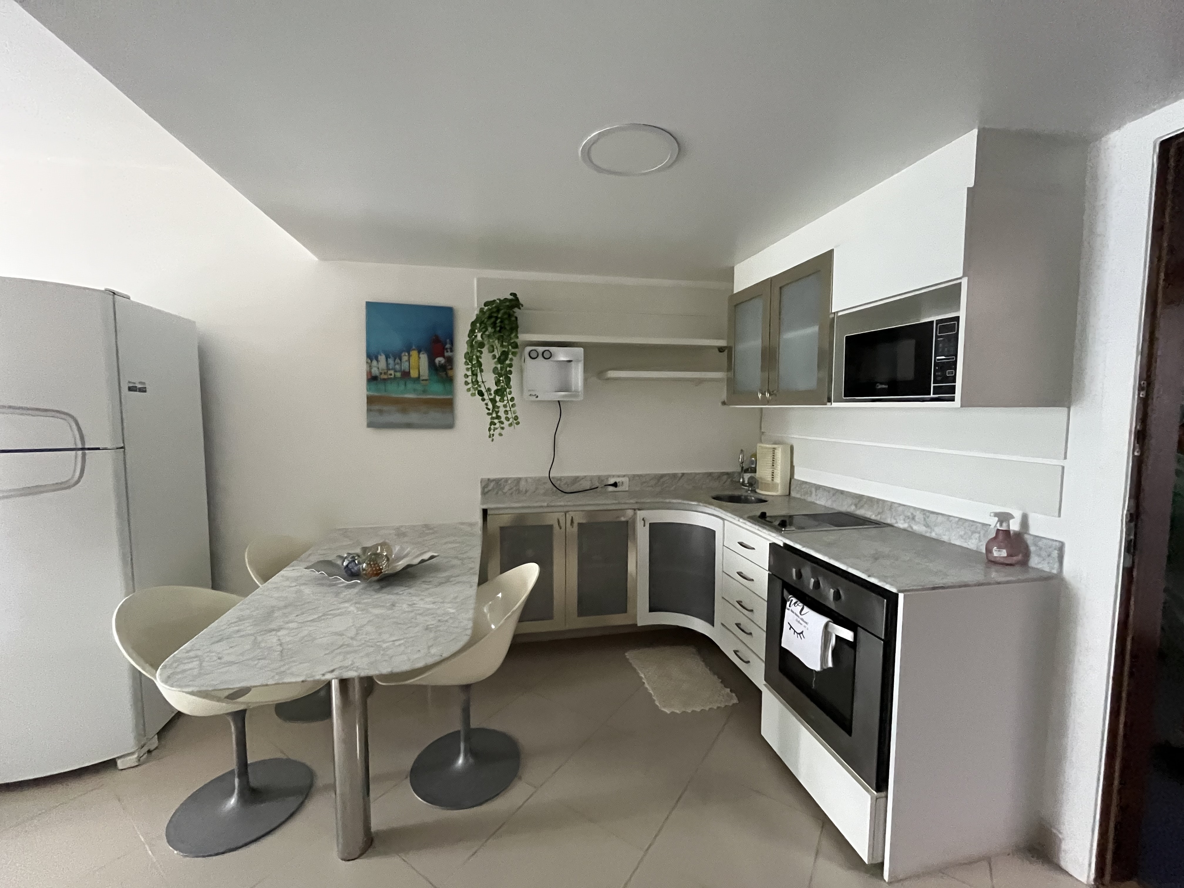 Imagem Apartamento com 2 Quartos à Venda, 65 m²em Ondina - Salvador