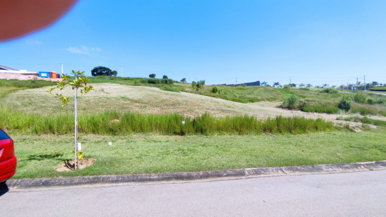 Terreno à Venda, 801 m² em Medeiros - Jundiaí