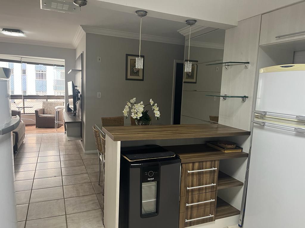 Imagem Apartamento com 3 Quartos para Temporada, 110 m² em Centro - Balneário Camboriú