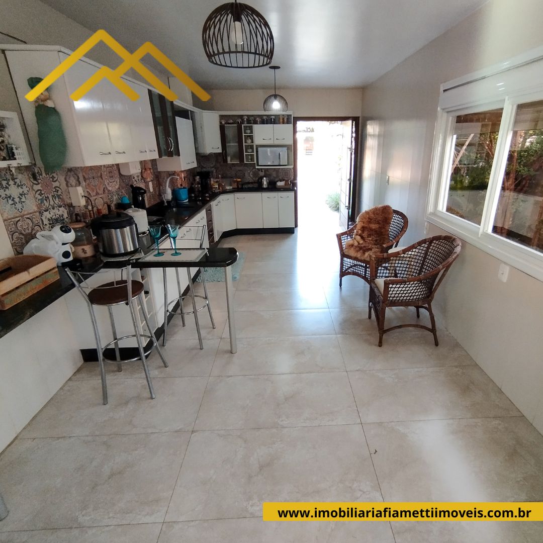 Imagem Casa com 3 Quartos à Venda, 400 m²em centro - Seberi