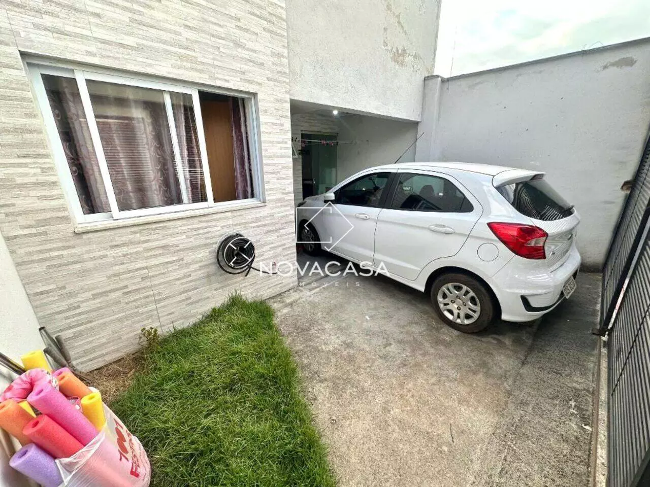 Imagem Casa com 2 Quartos à Venda, 70 m² em Santa Mônica - Belo Horizonte