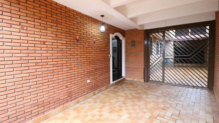 Imagem Sobrado com 3 Quartos à Venda,  em Bortolândia - São Paulo